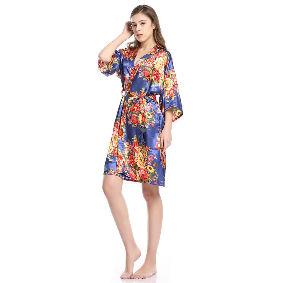 Women's Satin Kimono Robe with Pockets