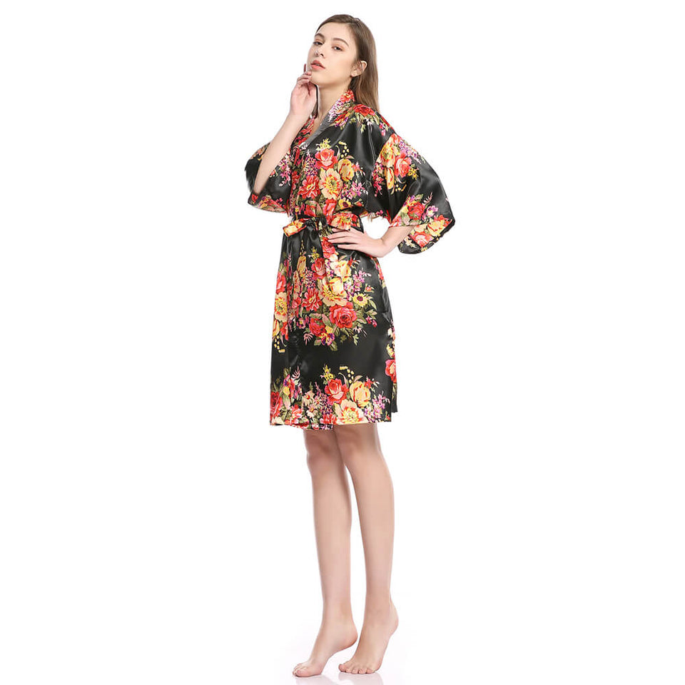 Women's Satin Kimono Robe with Pockets